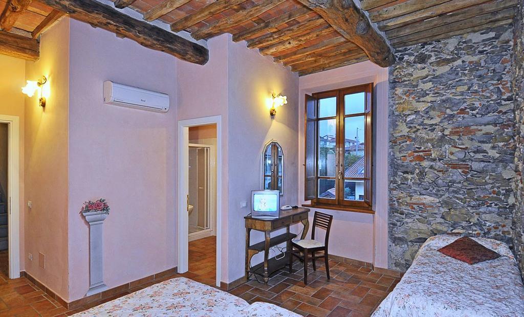 Le Ginestre B & B Massarosa Oda fotoğraf