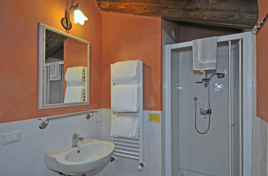 Le Ginestre B & B Massarosa Oda fotoğraf